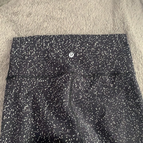 Lululemon Leggings - Picture 4 of 6